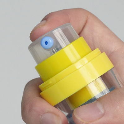 Fabrikanten Dubbelwandige PET-fles Hervulbare vershoudende 30 ml luchtloze pompfles